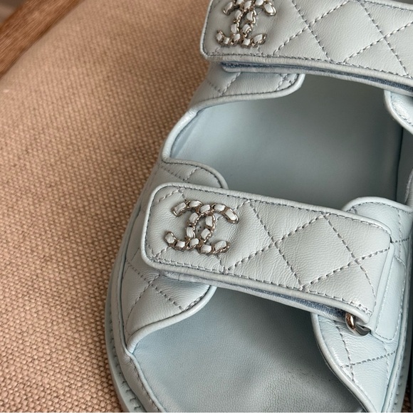 Chanel quilted Velcro dad chain CC slide sandals - Picture 6 of 13